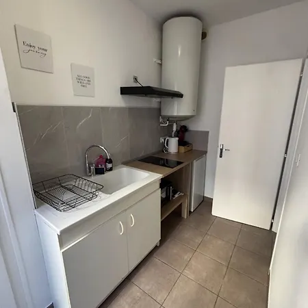 Le Logis, Moderne En Centre