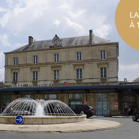 Le Logis, Moderne En Centre *