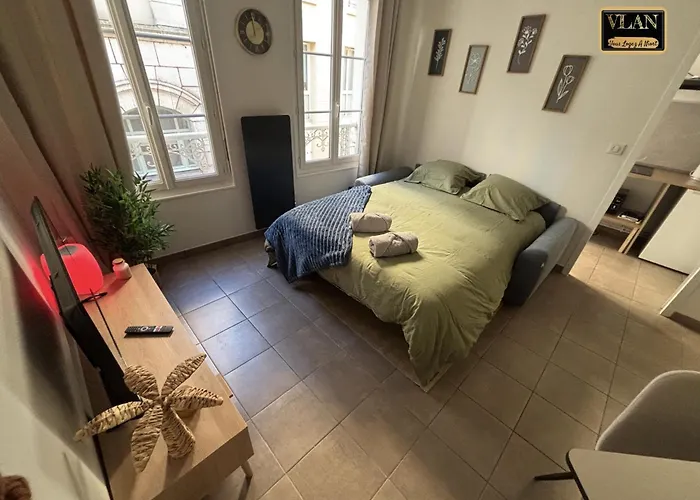 Le Logis, Moderne En Centre *